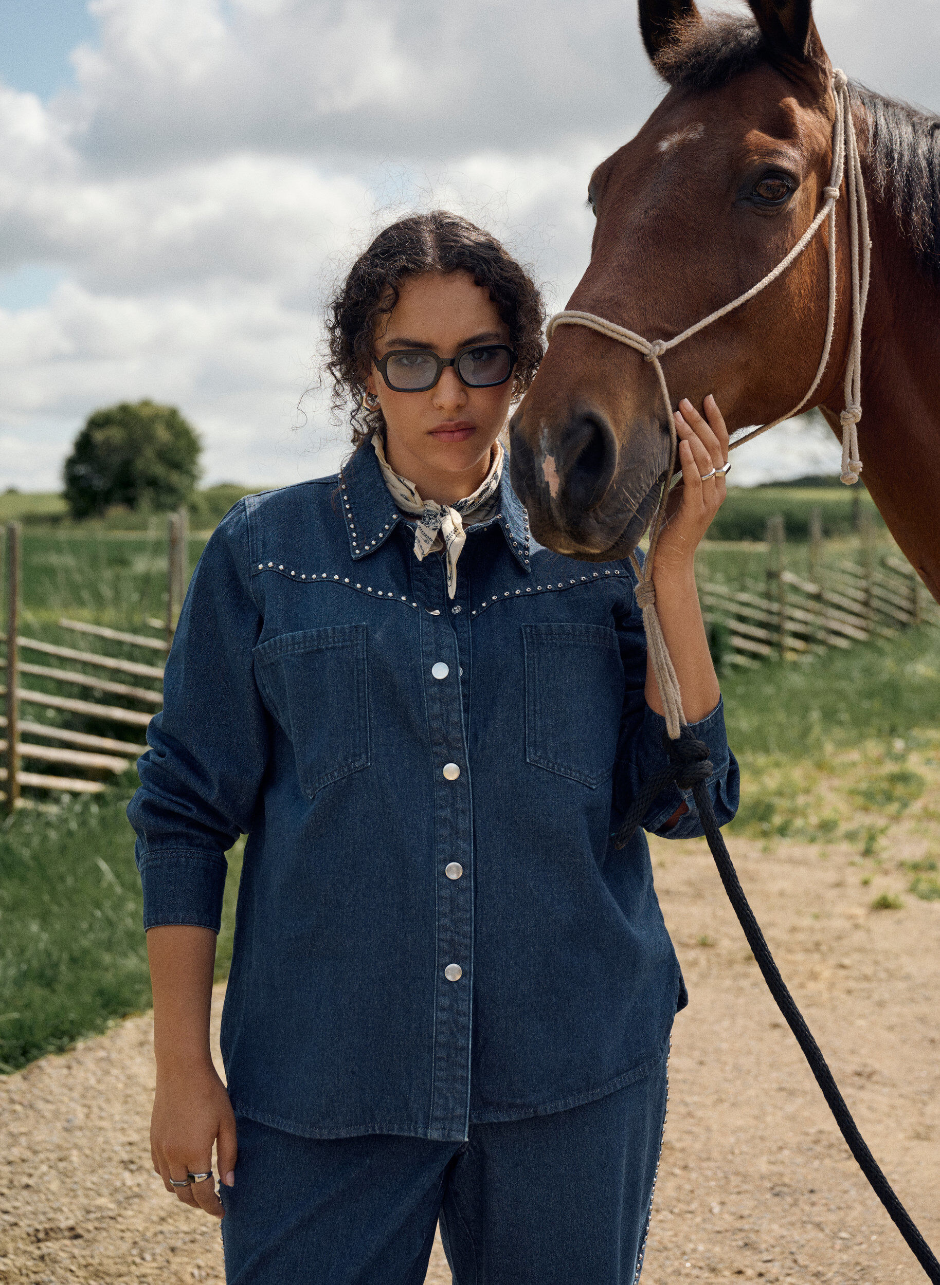 Zizzifashion Denim shirt with studs, Blue, Image image number 0