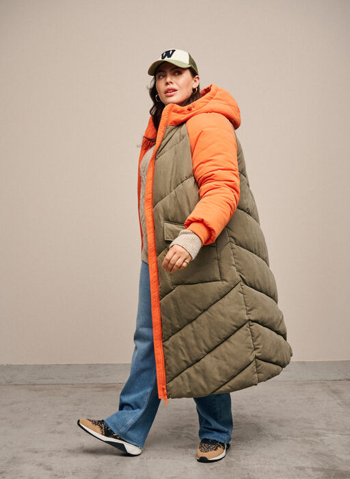 Long colorblock winter jacket with hood, Bungee Cord Comb, Image image number 0