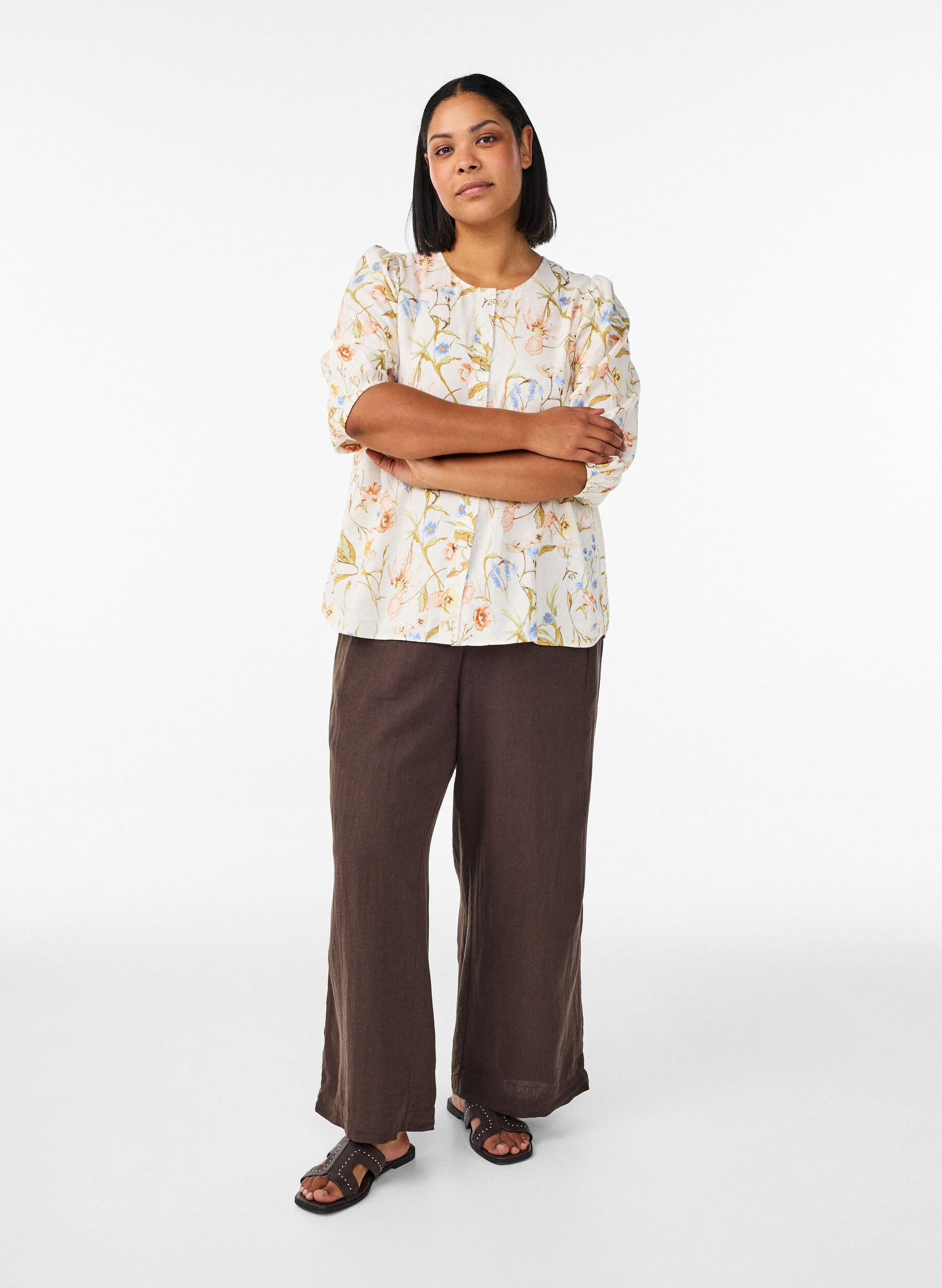 Zizzifashion Shirt blouse in linen and viscose with 3/4-sleeves, Vanilla, Model image number 1