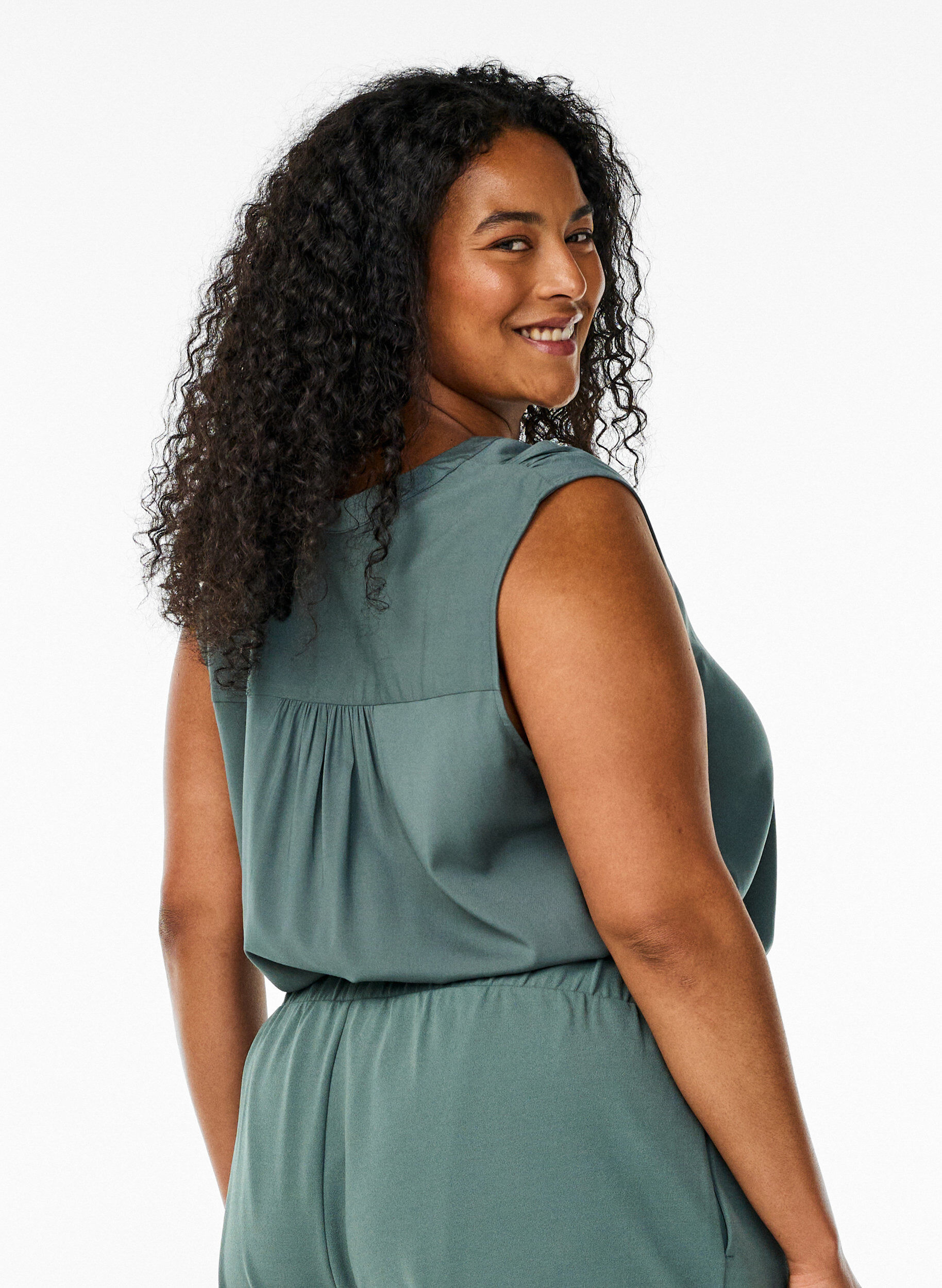 ZizzifashionSleeveless viscose blouse, Green, Model image number 2