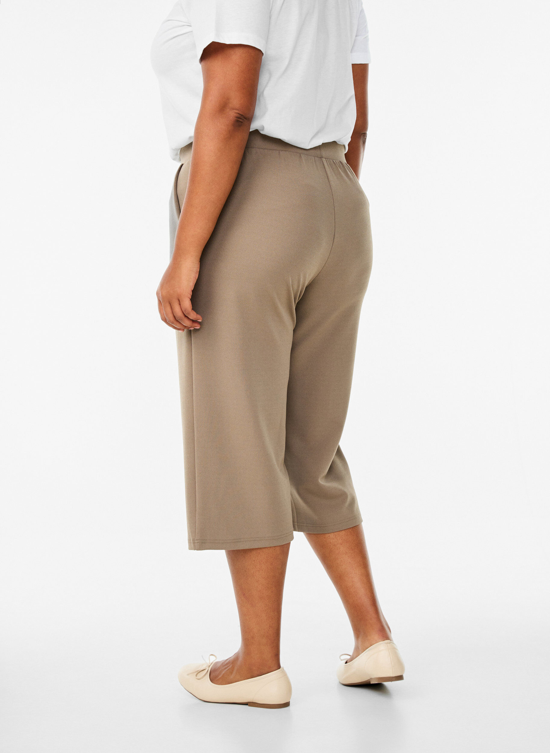 Zizzifashion High-waisted knickers with a loose fit, Brown, Model image number 1