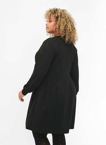 A-shape dress with v-neck, Black, Model image number 1