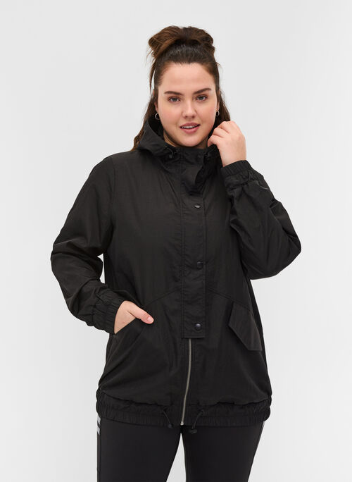 Hooded sports jacket with zip