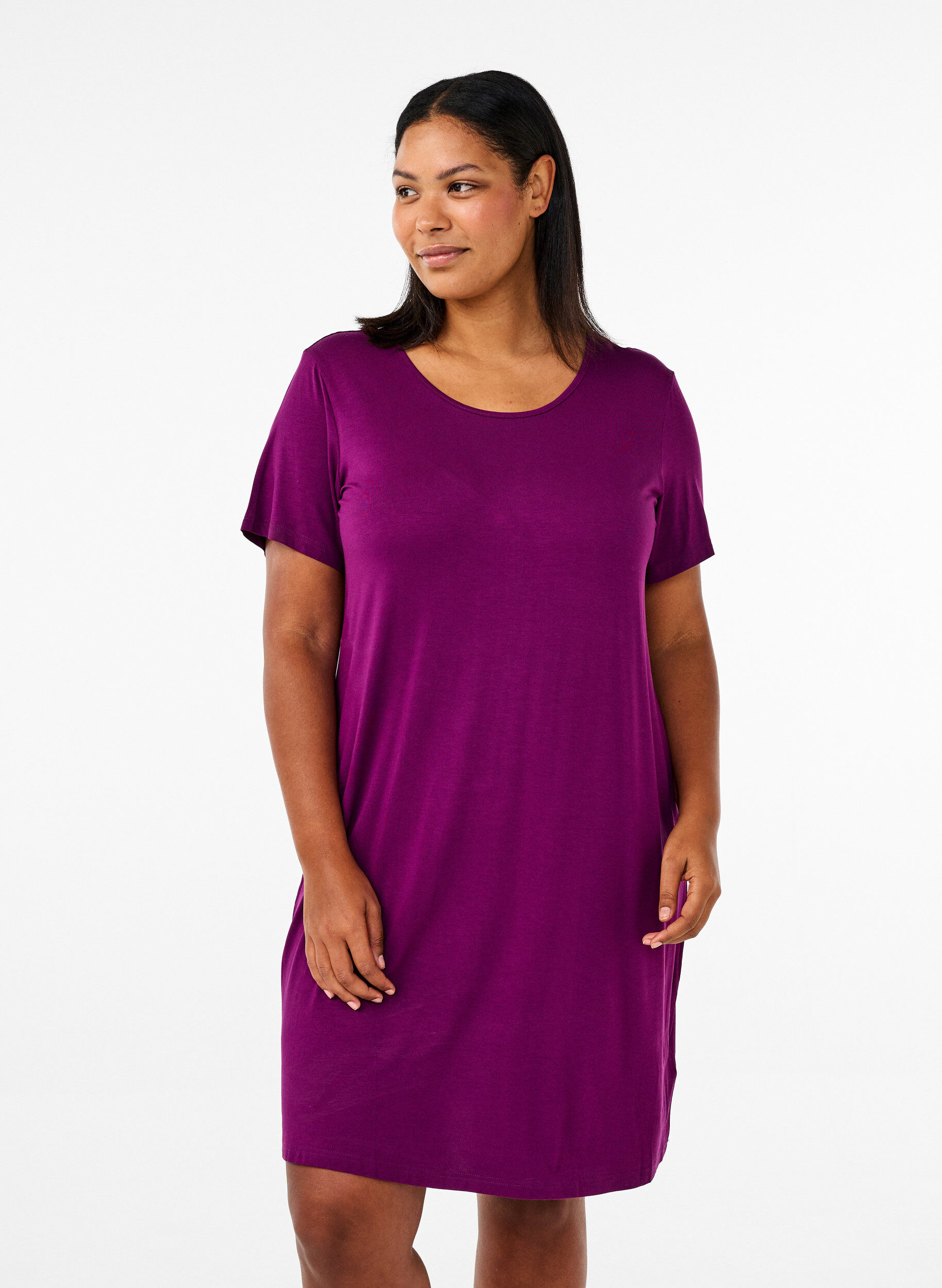 Zizzifashion Short sleeve viscose nightgown with back detail, Purple, Model image number 0