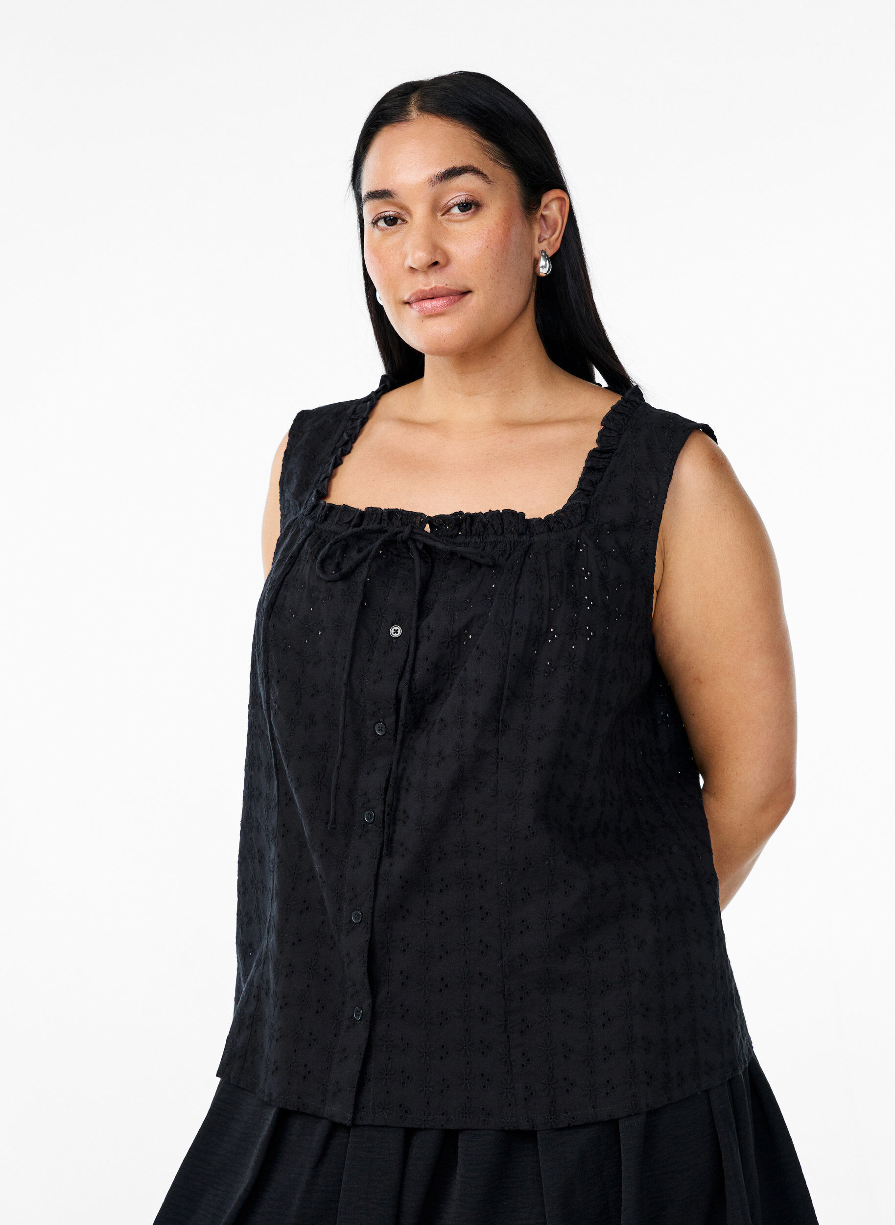 Zizzifashion Sleeveless blouse with broderie anglaise and ruffles, Black, Model image number 0