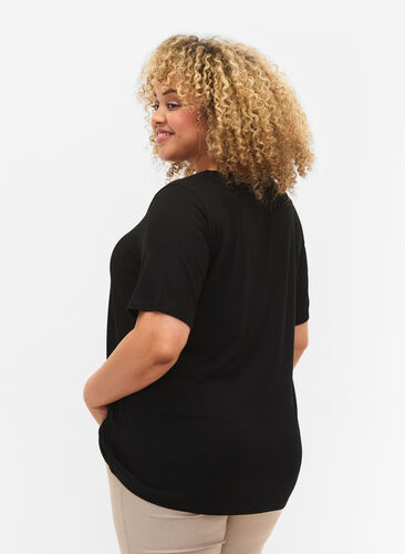 T-shirt in viscose with rib structure, Black, Model image number 1