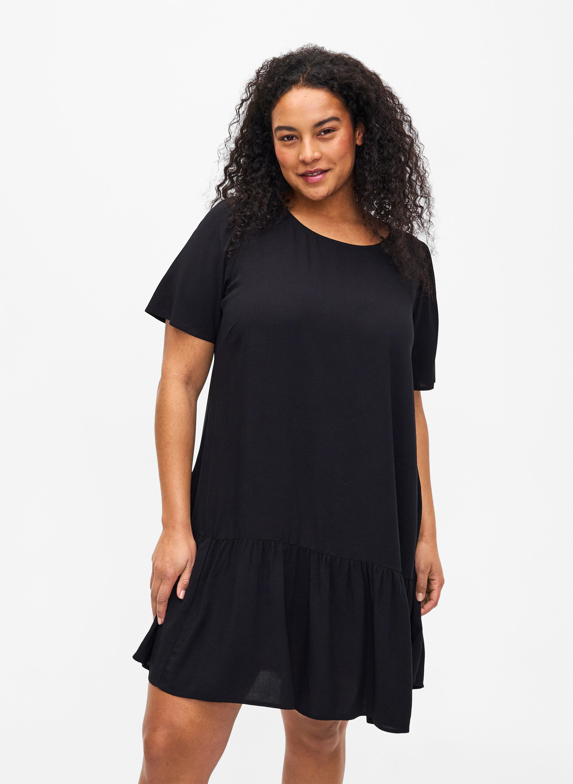 Dress in viscose with cutline, Black, Model