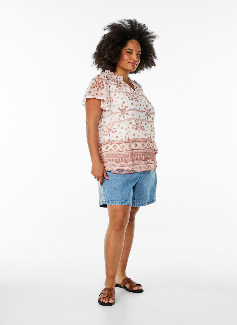 Patterned blouse with ruffle detailing and short sleeves, Vanilla, Model image number 1