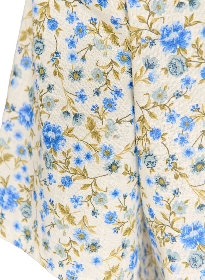 Short-sleeved cotton shirt with a V-neck, Blue, Packshot