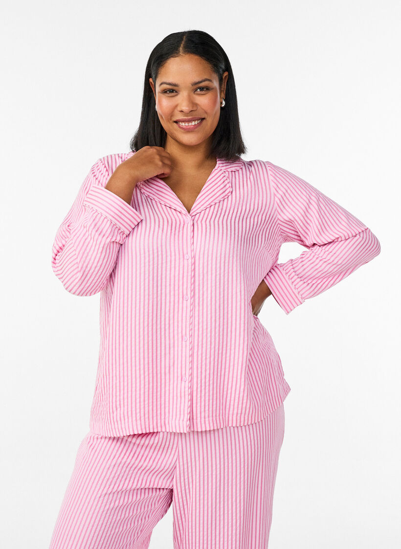 Seersucker pyjama shirt with long sleeves, Pink, Model image number 0