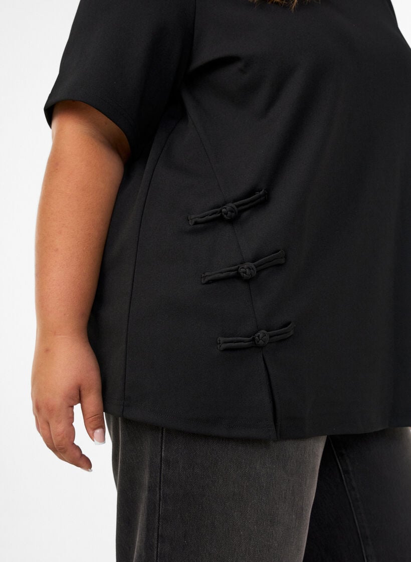 T-shirt with slits and decorative knot closures, Black, Model image number 3