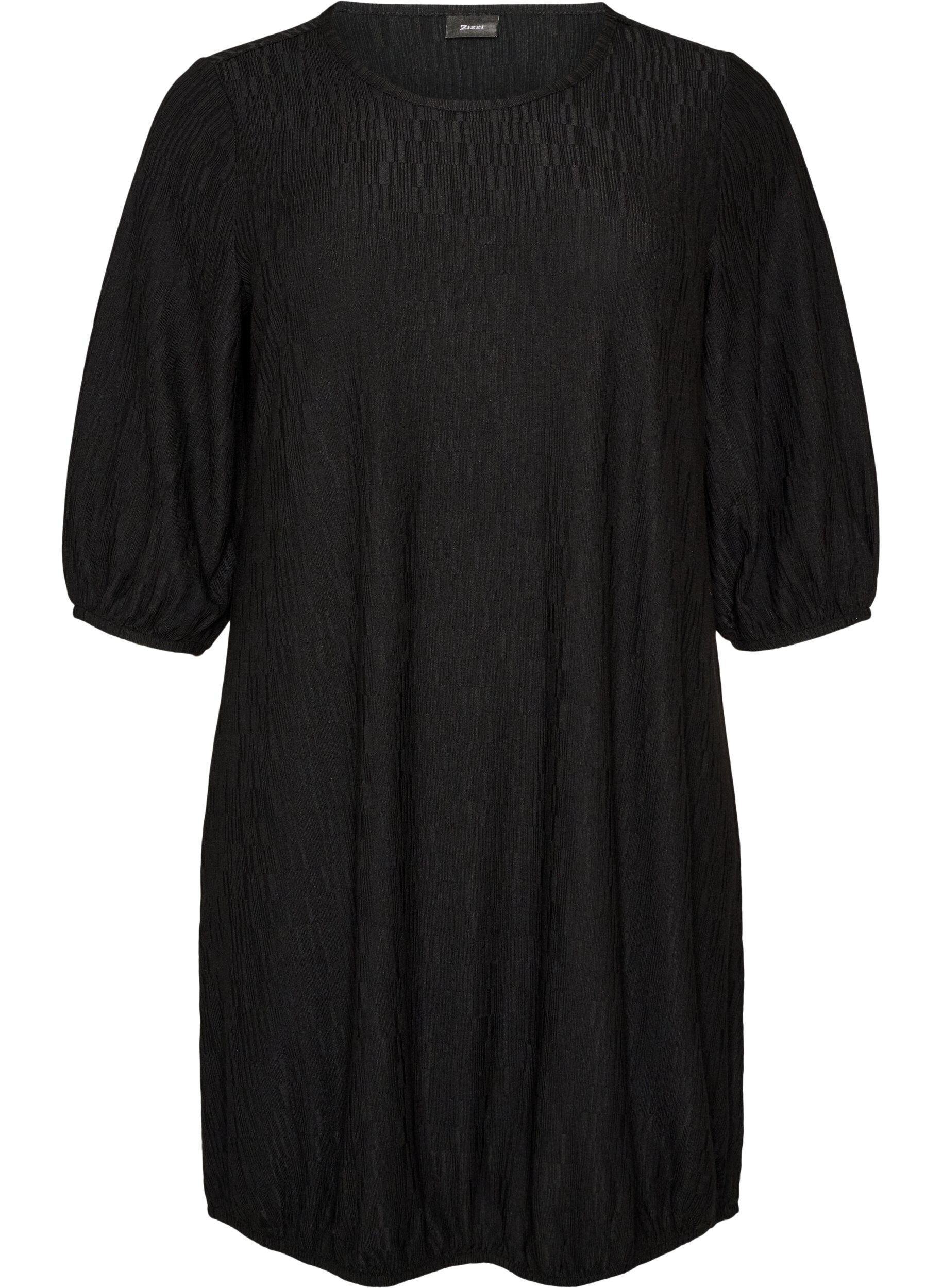 Dress with a balloon shape and structure