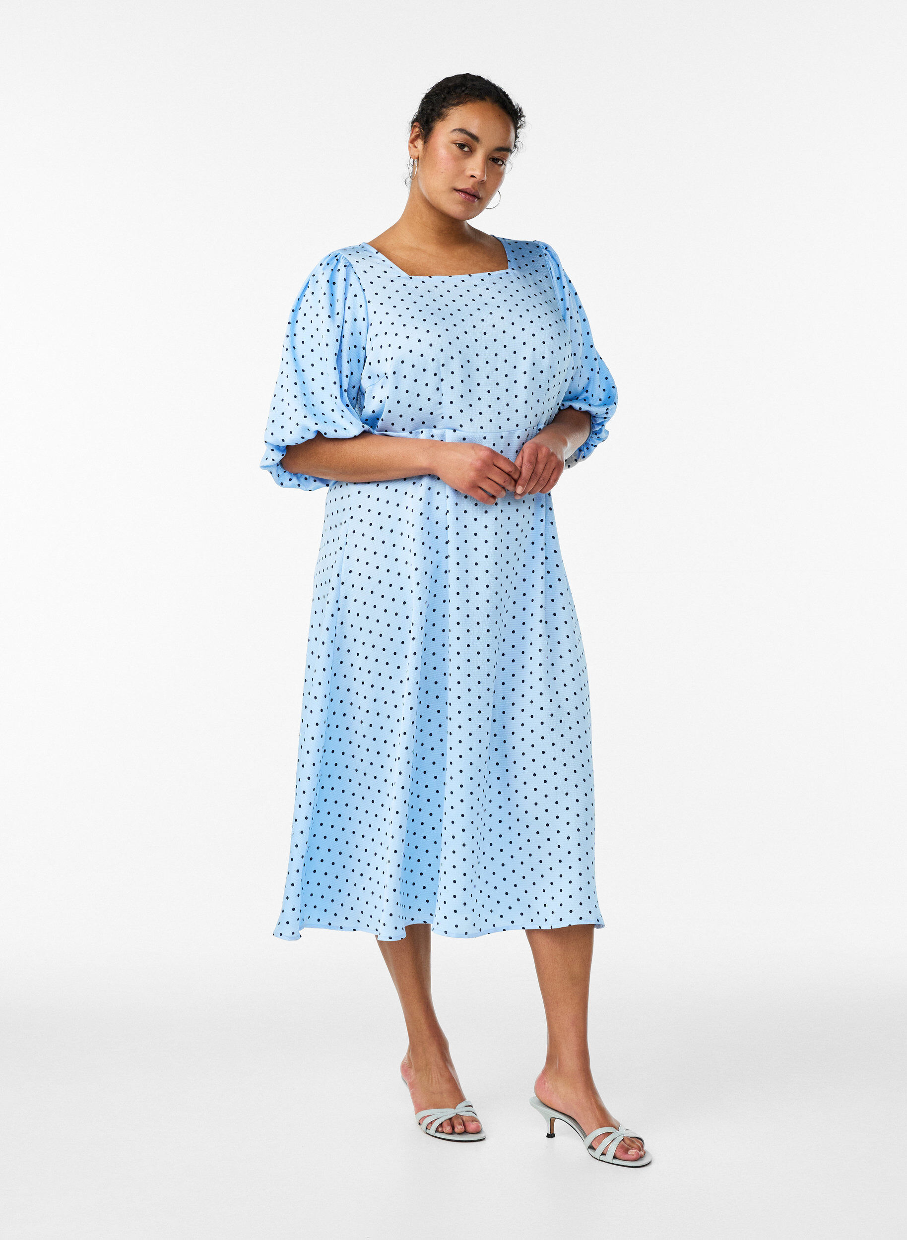 ZizzifashionPolka dot midi dress with square neckline, Light Blue, Model image number 1