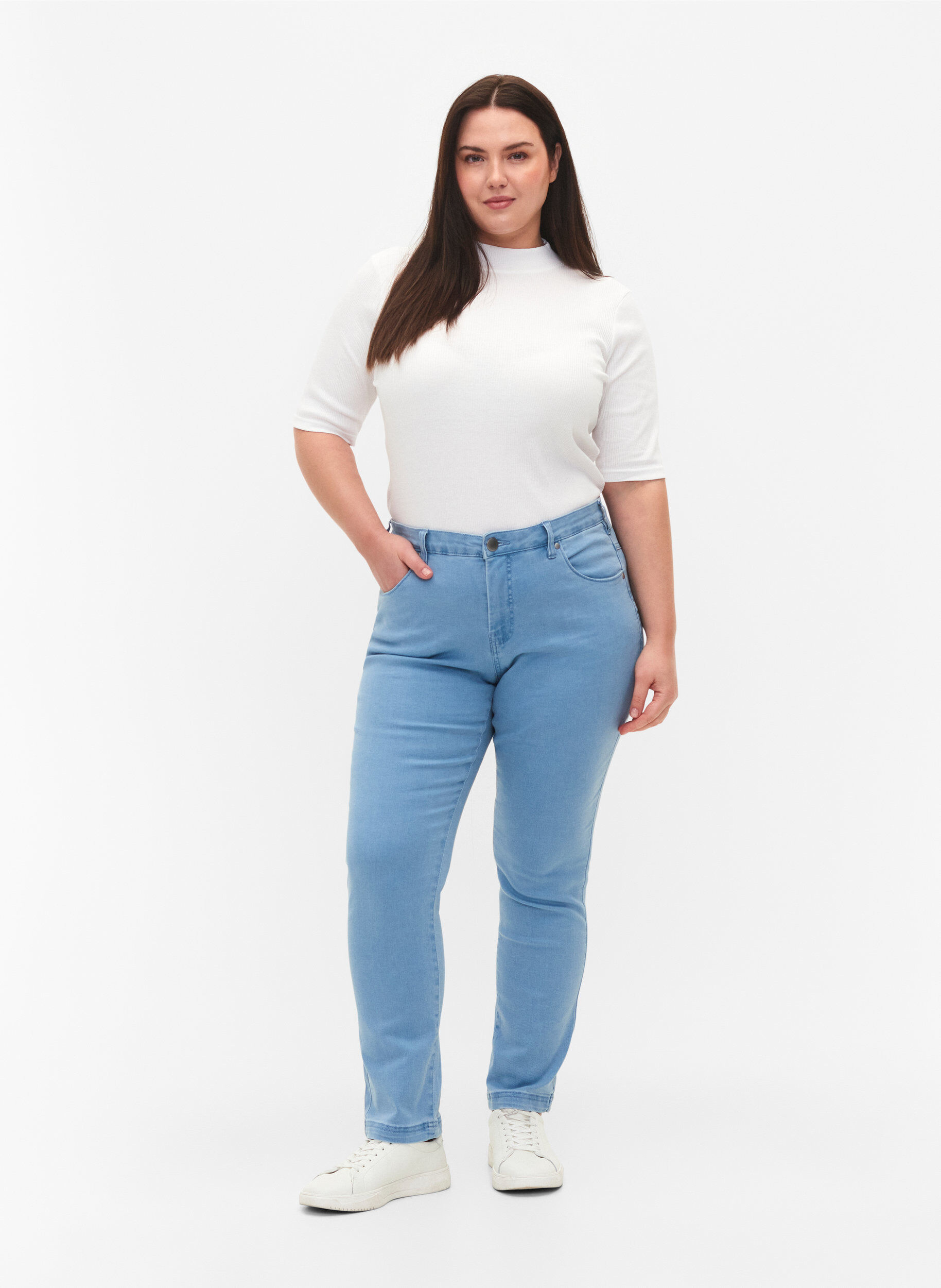 Slim fit Emily jeans with normal waist, Light Blue, Model