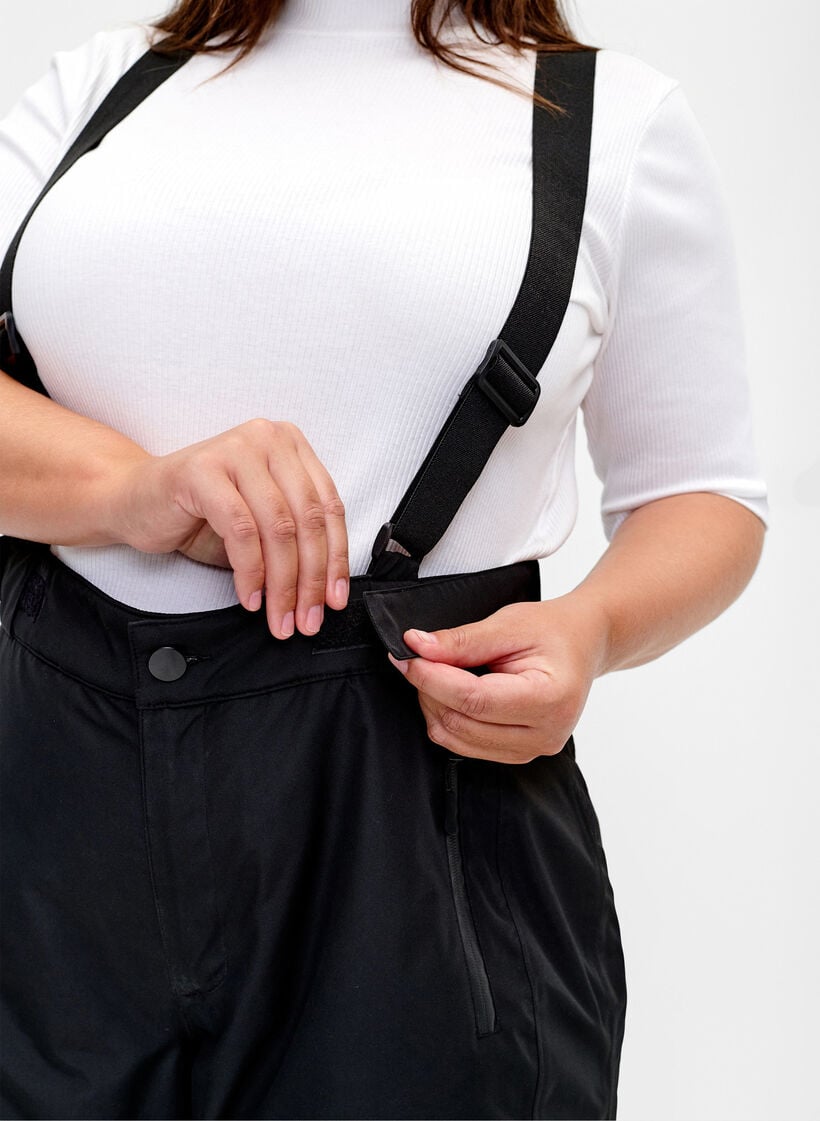 Ski pants with suspenders, Black, Model image number 3