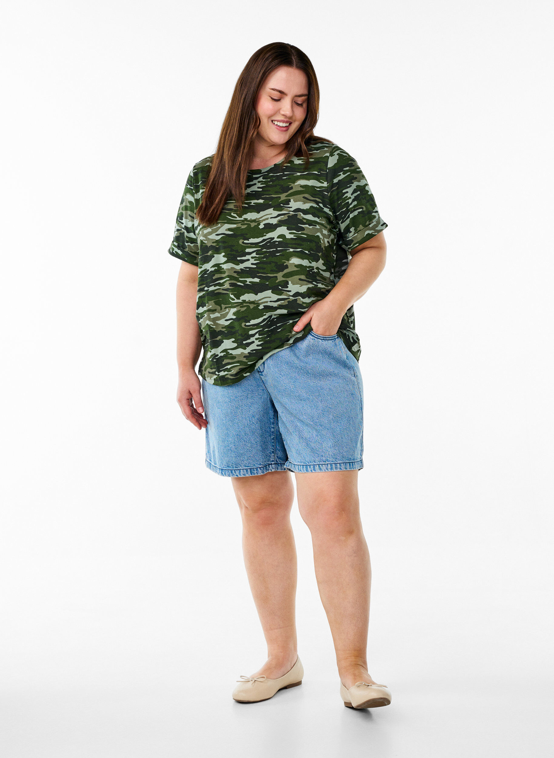 Zizzifashion T-shirt with round neck and all-over print, Green, Model image number 1