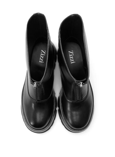 Short wide fit leather boot with zipper, Black, Packshot image number 2