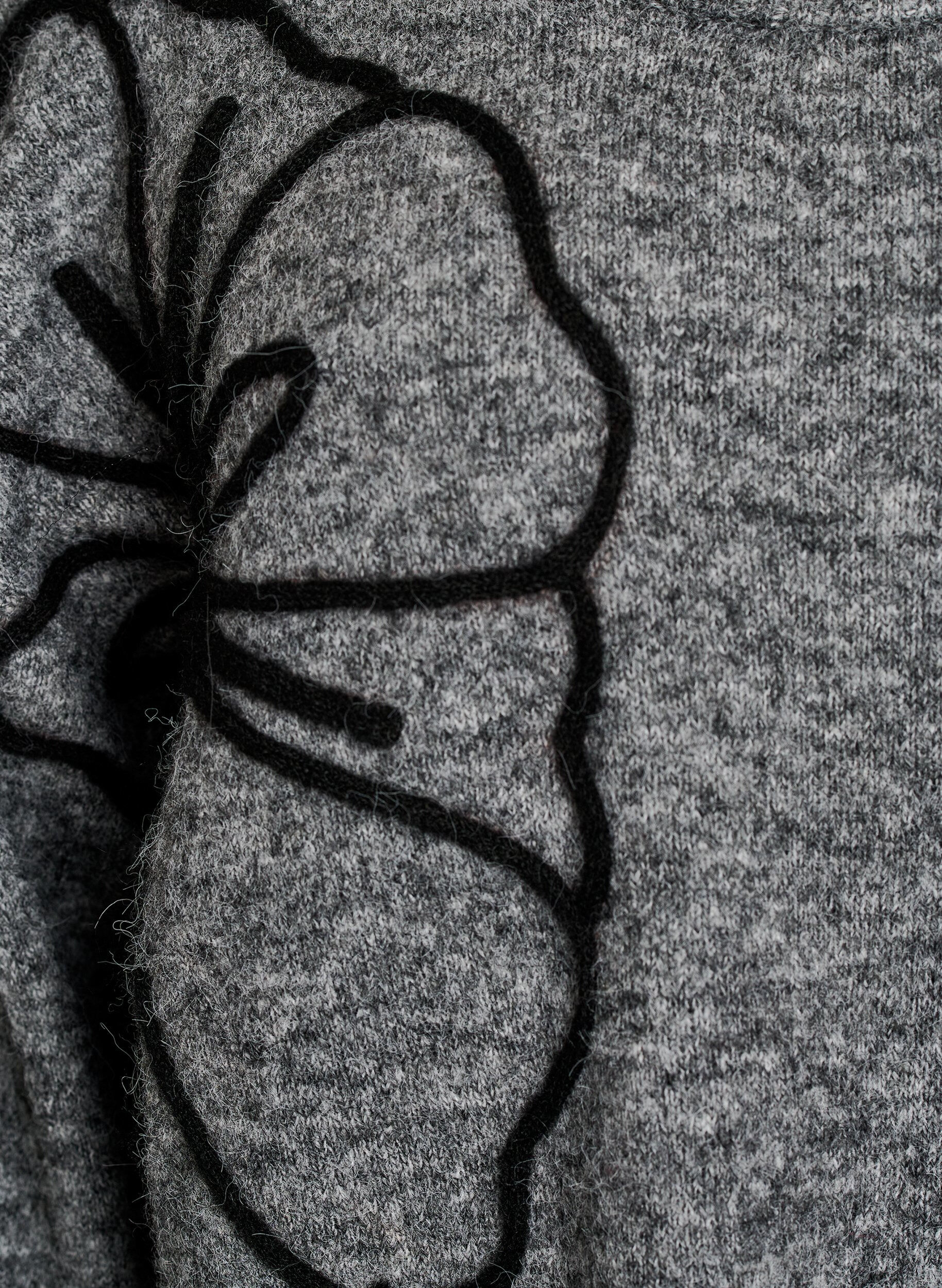 ZizzifashionJumper with flower appliqu&eacute;, Grey, Packshot image number 2
