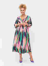 Printed midi dress with 3/4 sleeves, Purple AOP, Model