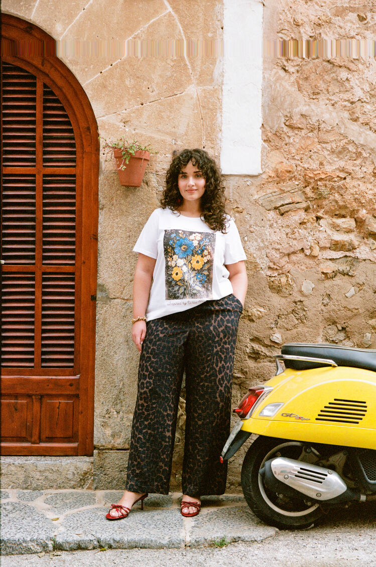 Relaxed pattern mix with edge, , Model