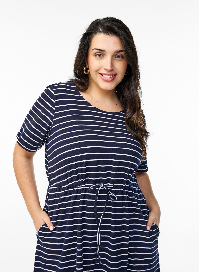 Striped midi dress in cotton with short sleeves, Blue, Model image number 2