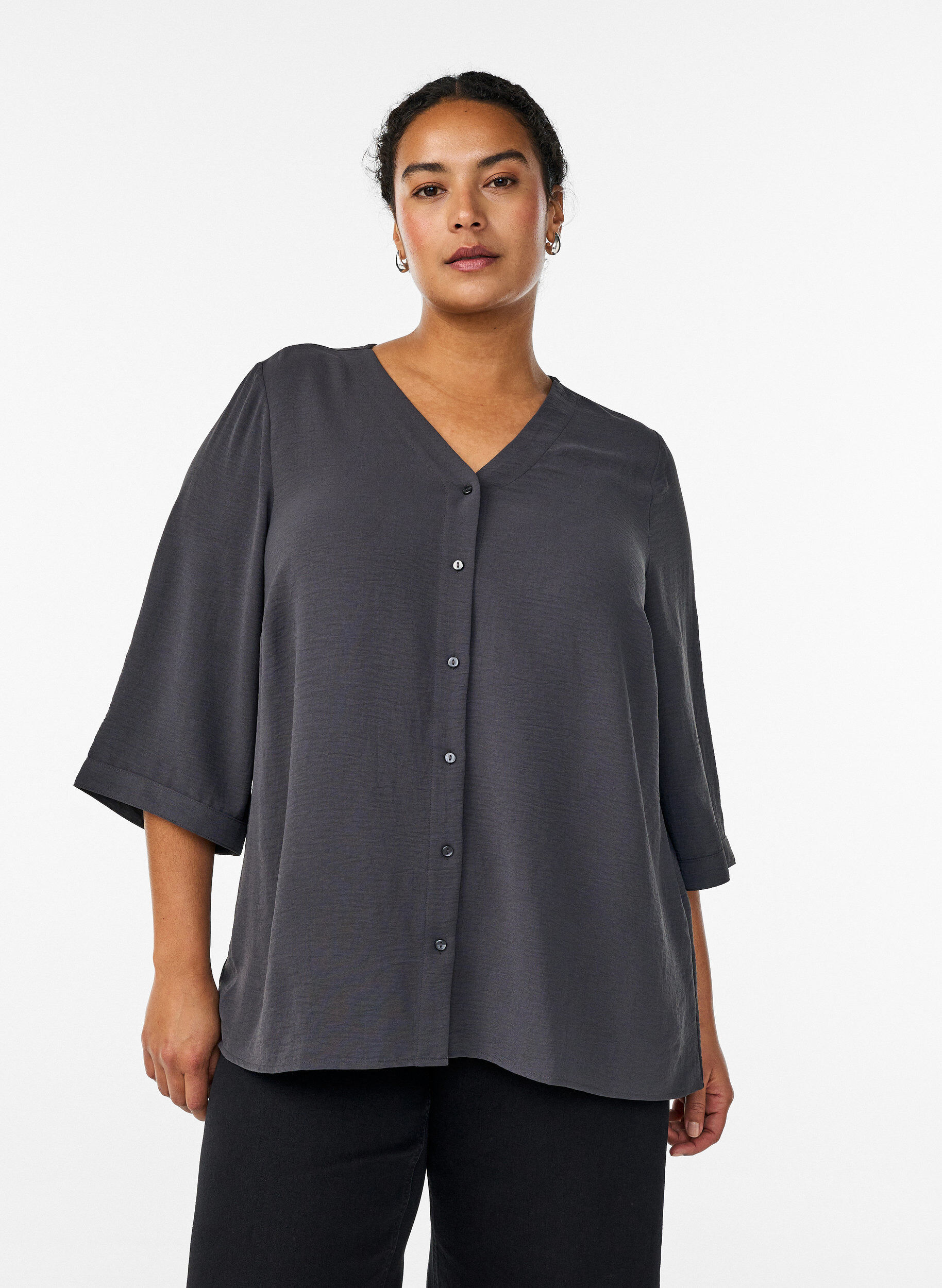 Shirt blouse with V-neck and 3/4 sleeves, Dark Grey, Model