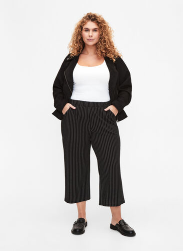 Loose trousers with 7/8 length, Black White Stirpe, Model image number 0