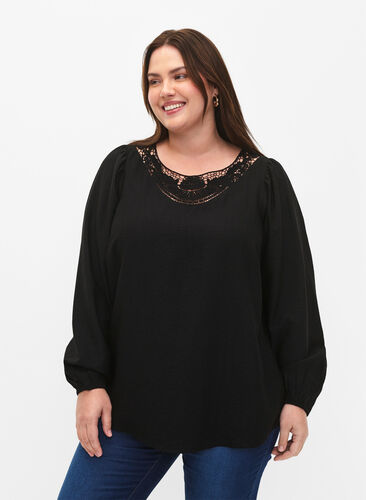 Blouse in viscose with crochet detail, Black, Model image number 0