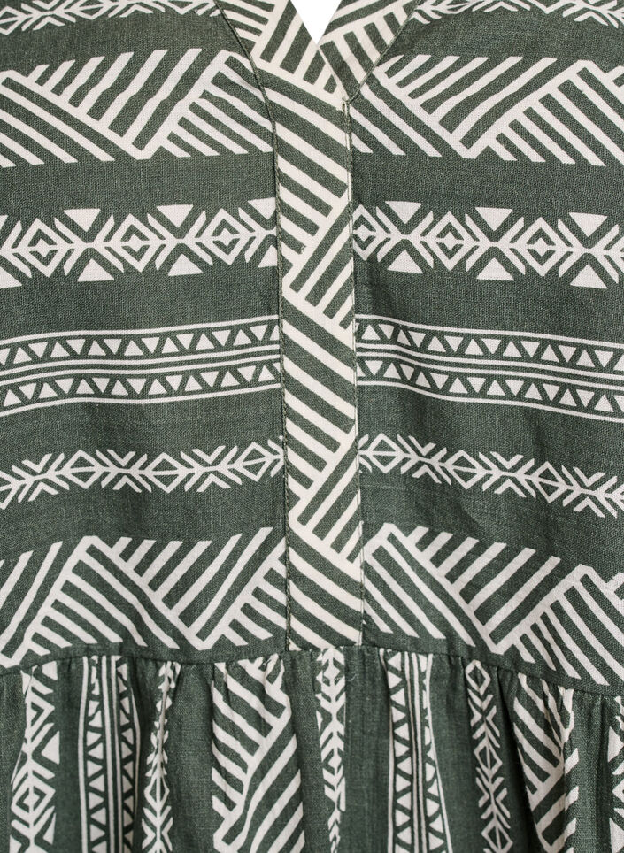 Short dress with graphic print and 3/4 sleeves, Green, Packshot image number 2