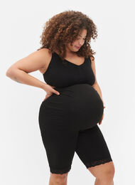 Pregnancy bike shorts with lace trim, Black, Model
