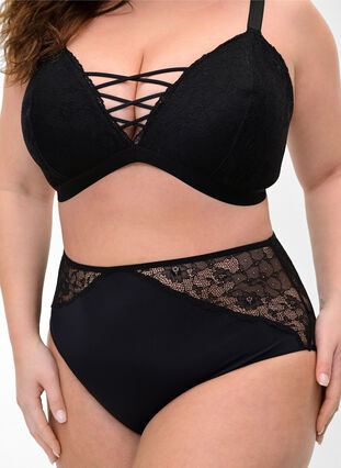 High-waisted underwear with lace, Black, Model image number 2