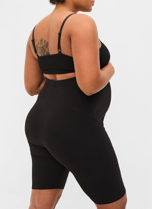 Close-fitting maternity shorts, Black, Model image number 1