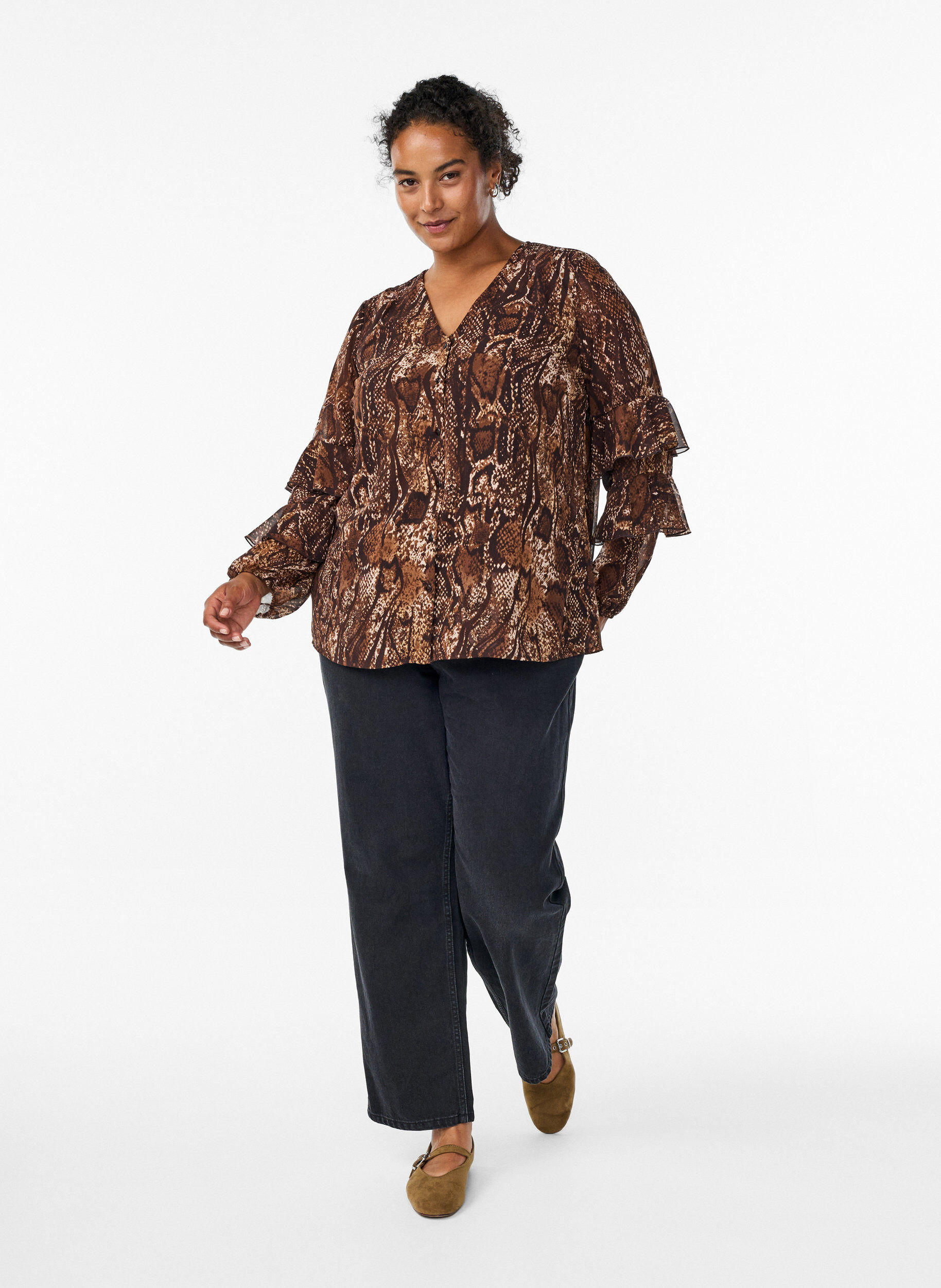 Zizzifashion Blouse with animal print and ruffles, Brown, Model image number 1