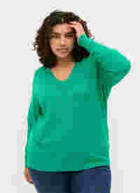 Viscose knitted top with v-neckline, Mint, Model