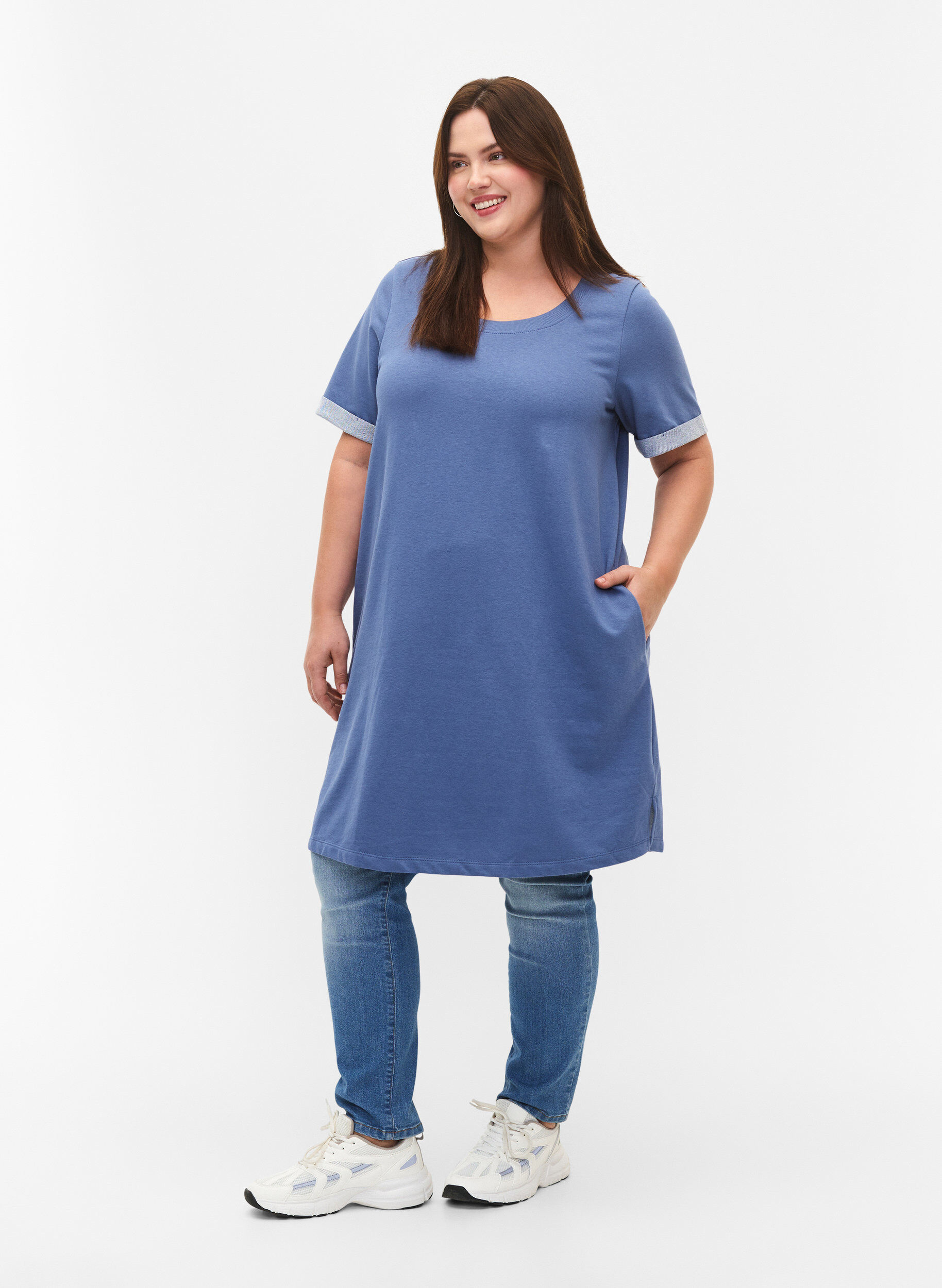 Zizzifashion Short-sleeved sweat dress with pockets, Moonlight Blue, Model image number 2