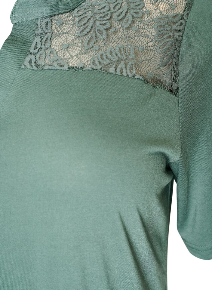 Jersey dress with lace details and a layered skirt, Green, Packshot image number 3