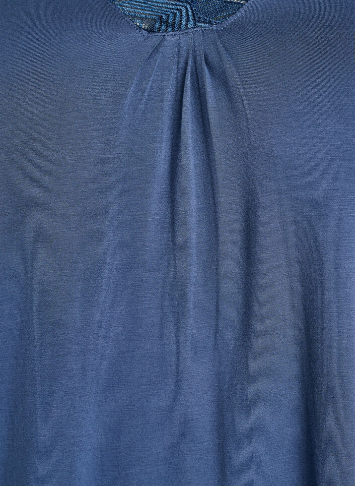 Pyjama top in viscose with lace detail and 3/4-sleeves, Blue, Packshot image number 2