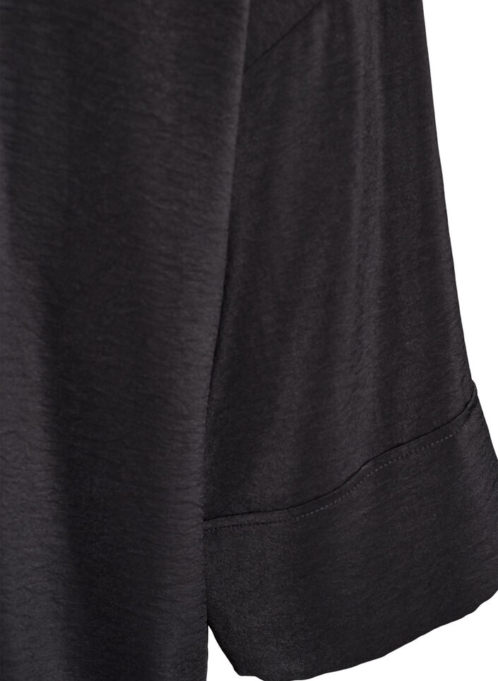 Loose shirt with a v-neck and 3/4 sleeves, Black, Packshot image number 3