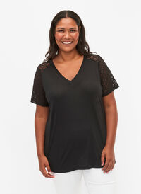 T-shirt with lace sleeves, Black, Model