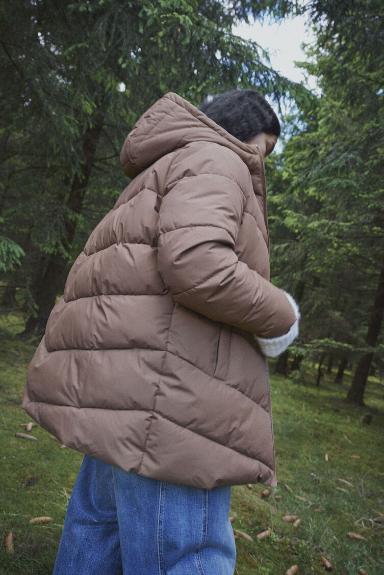 Natural warm everyday style, , Model
