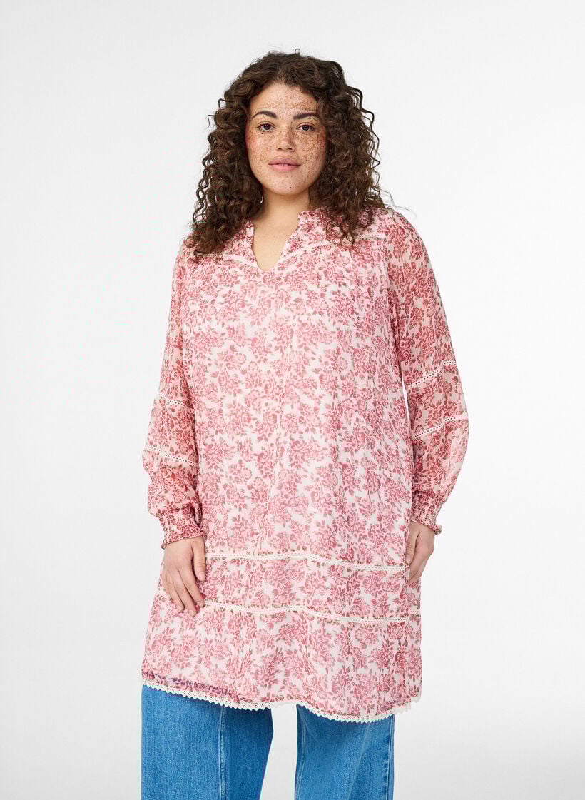 Short chiffon dress with crochet details, Rose, Model image number 2