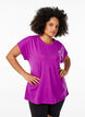 Solid-coloured training T-shirt, Purple, Model image number 0