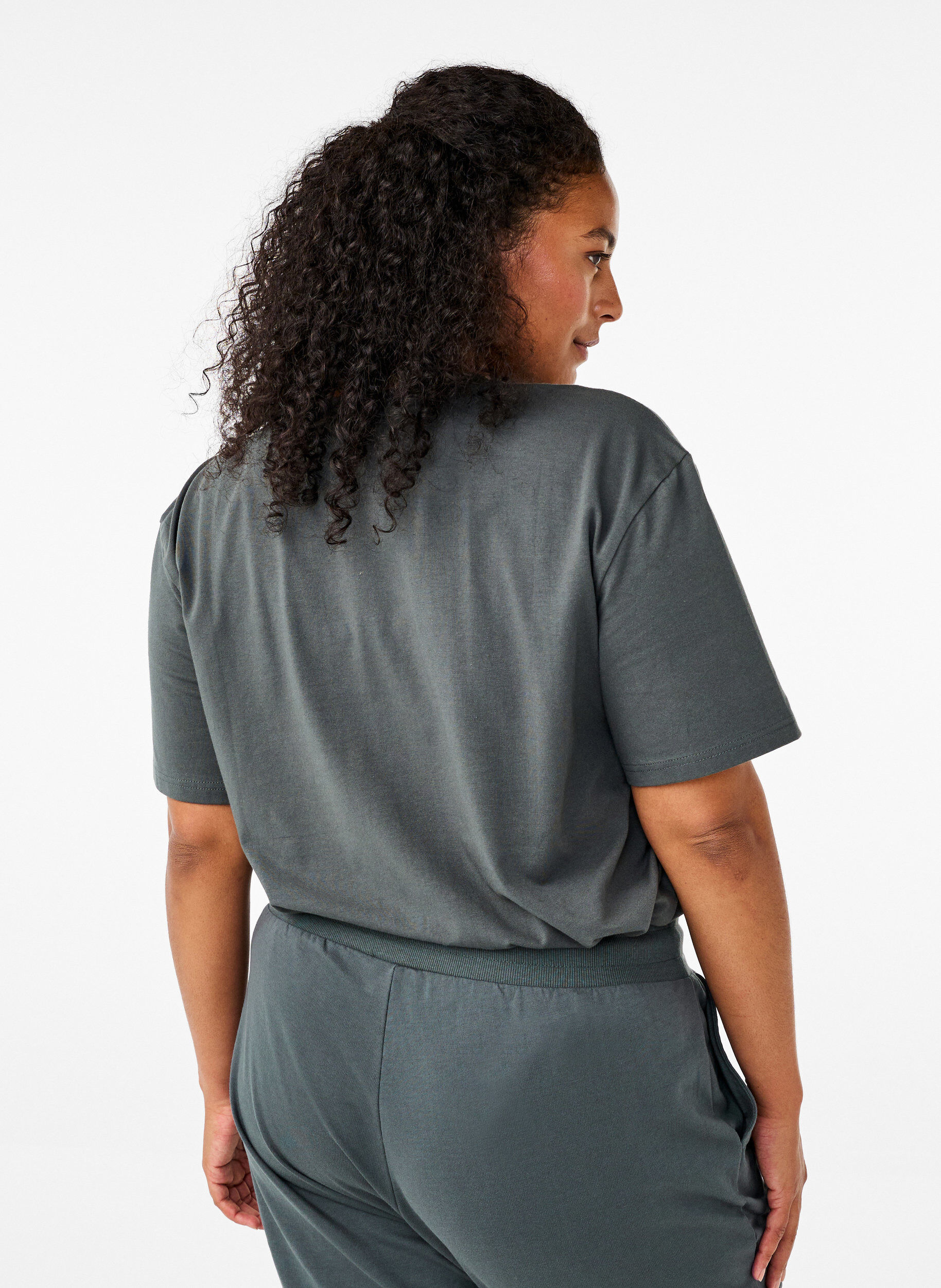 Zizzifashion Sporty T-shirt in organic cotton, , Model image number 2