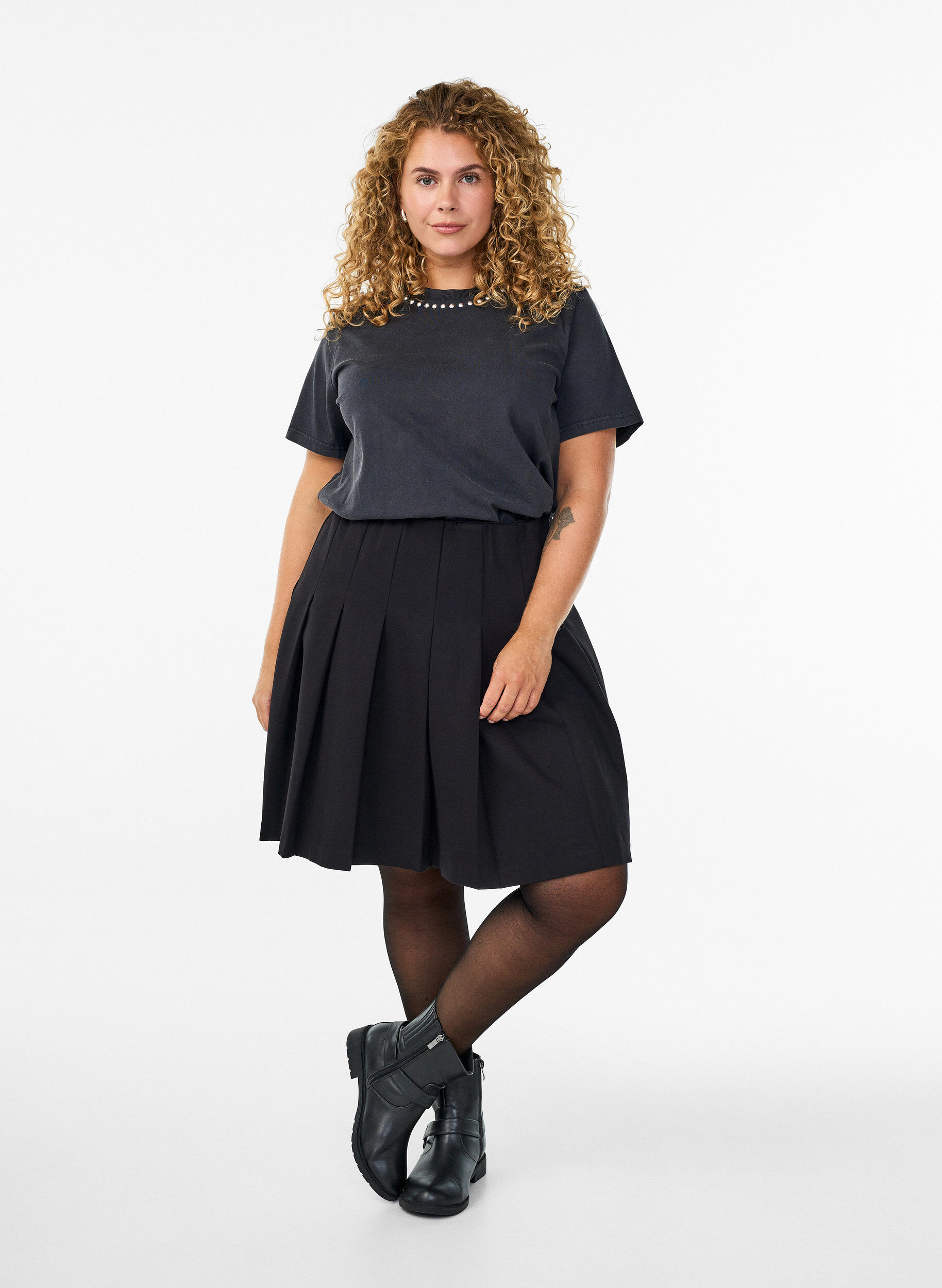 Zizzifashion Organic cotton T-shirt with studs, Grey, Model image number 1