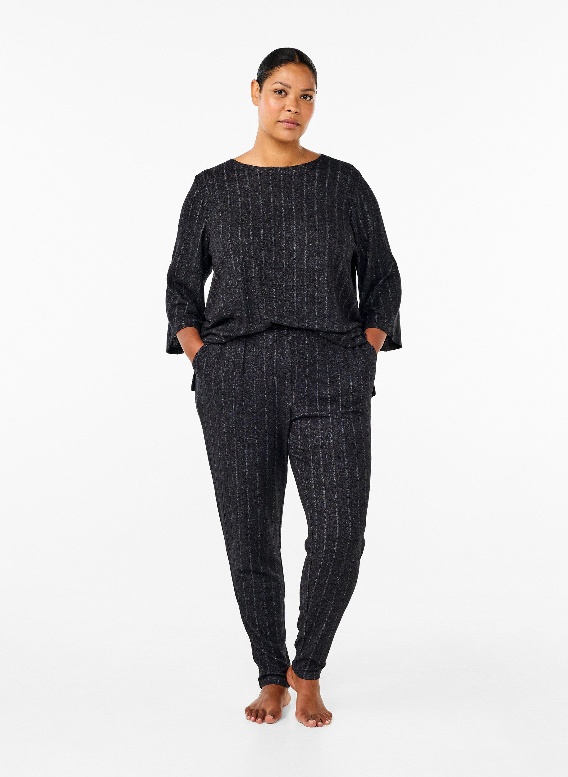 Zizzifashion Loose blouse with 3/4 sleeves, Black, Model image number 1