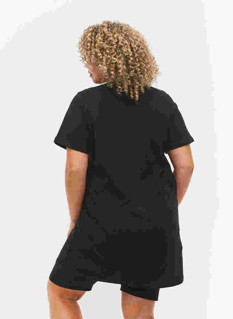 Long cotton t-shirt with short sleeves, Black Tiger, Model image number 1