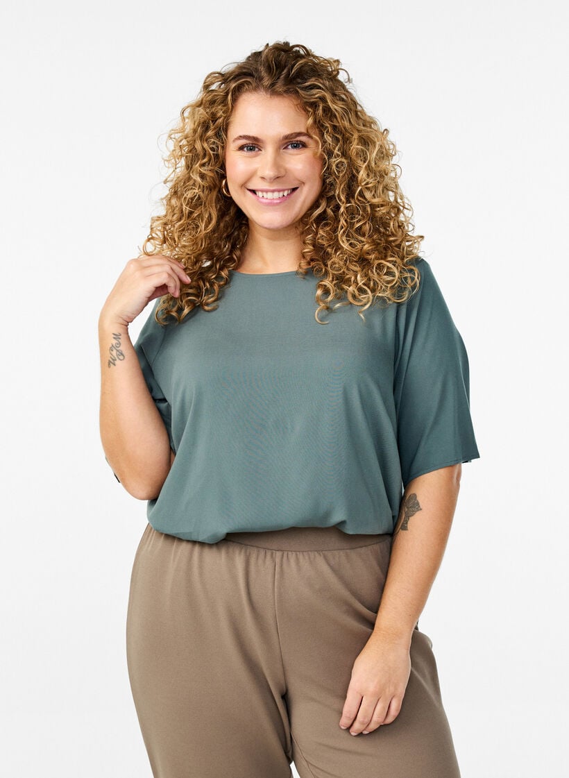 Short-sleeved woven blouse with round neck, Green, Model image number 0