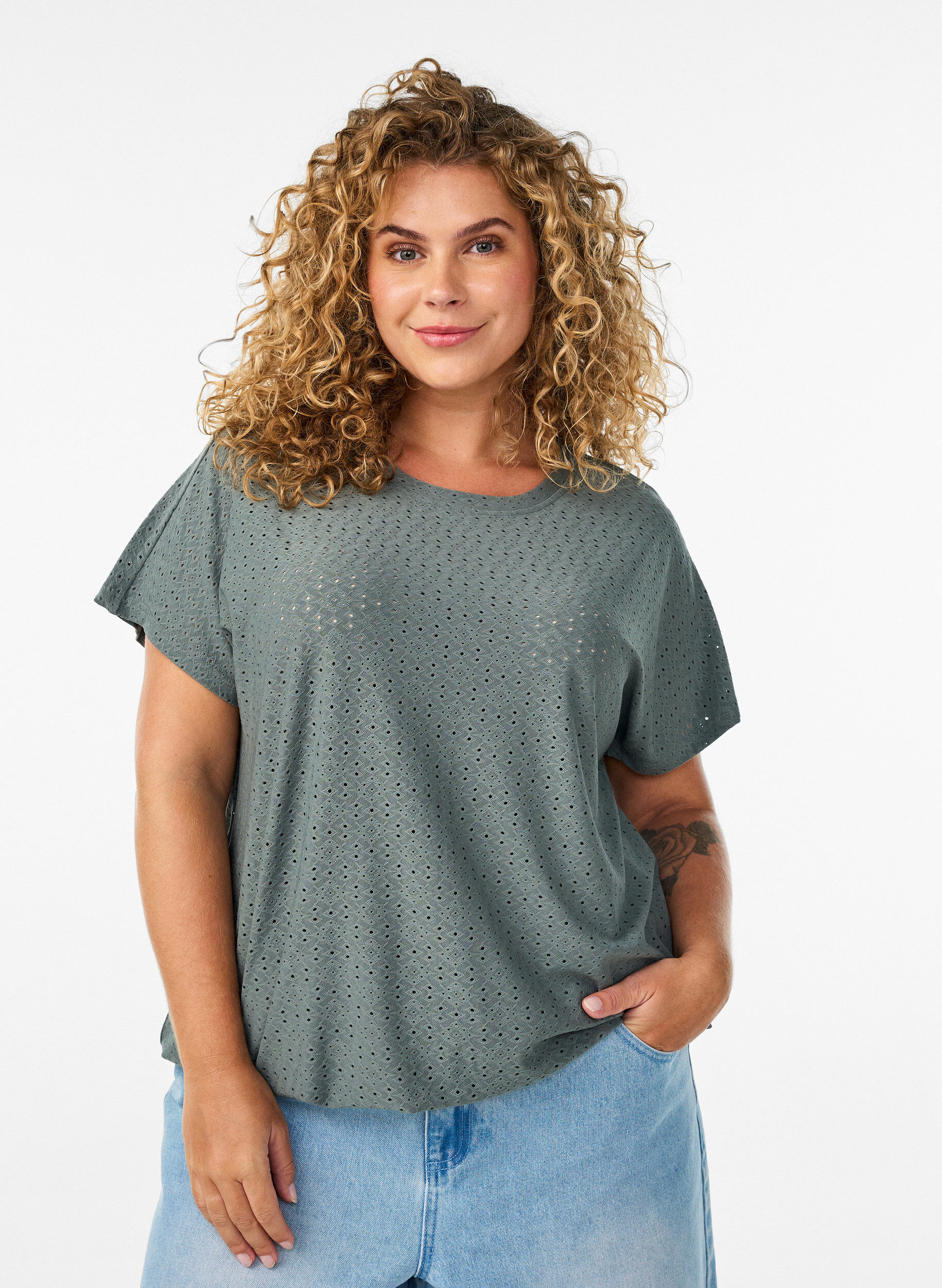 ZizzifashionBlouse with eyelet embroidery and balloon-effect, Green, Model image number 0