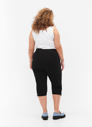 Cotton Capri trousers , Black, Model image number 1