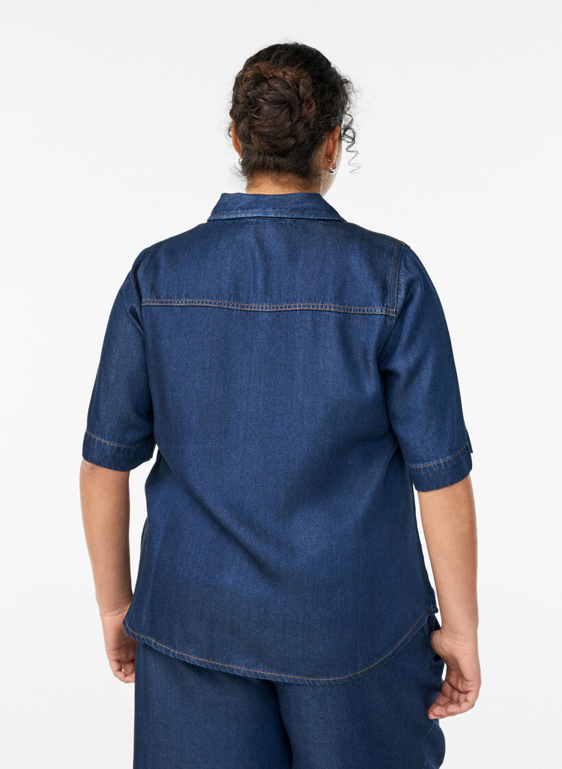 Short-sleeved denim-look lyocell shirt, Blue, Model image number 2